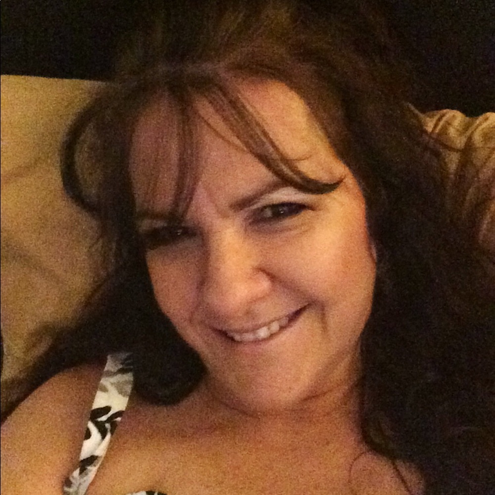 Meet your Posher, Stacy
